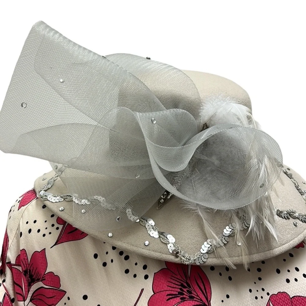 Vintage Donna Vinci Couture | Wool Church‎ Hat Light Beige Sequins Mesh Feathers